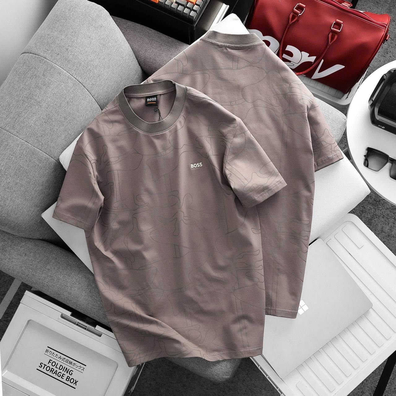 T-shirt moisture-wicking stretch